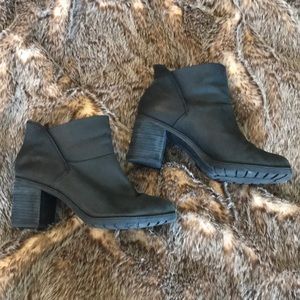 Clark’s leather booties black